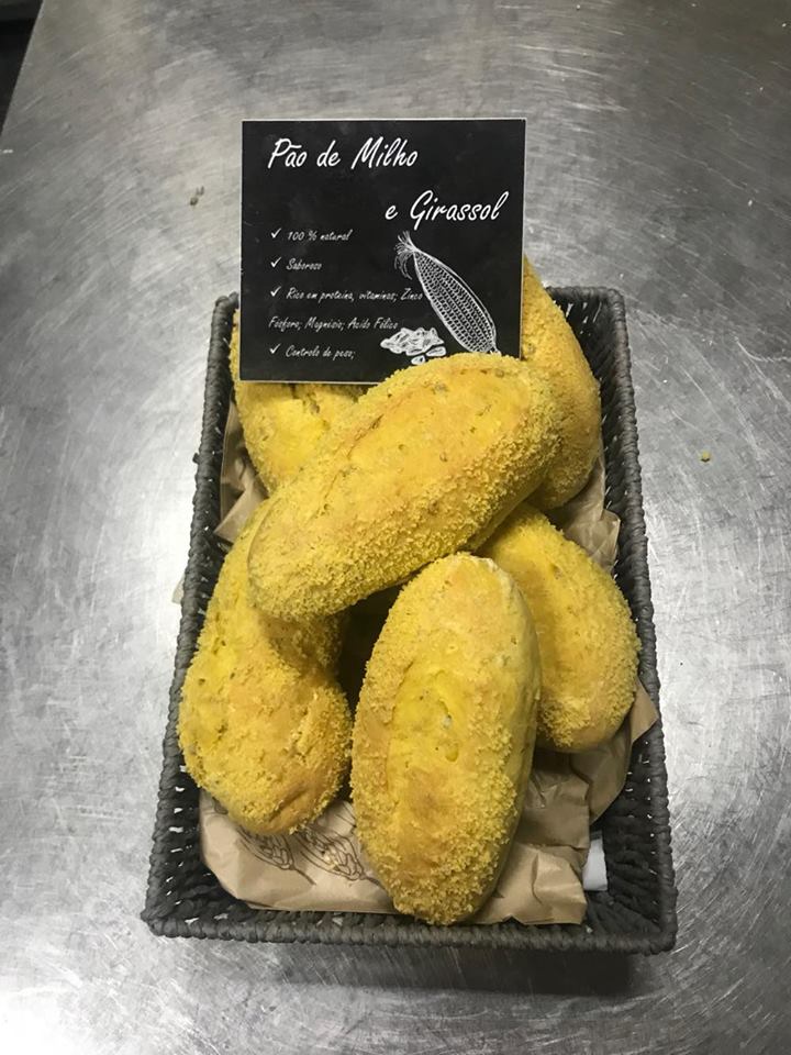 Pão de Milho e Girassol